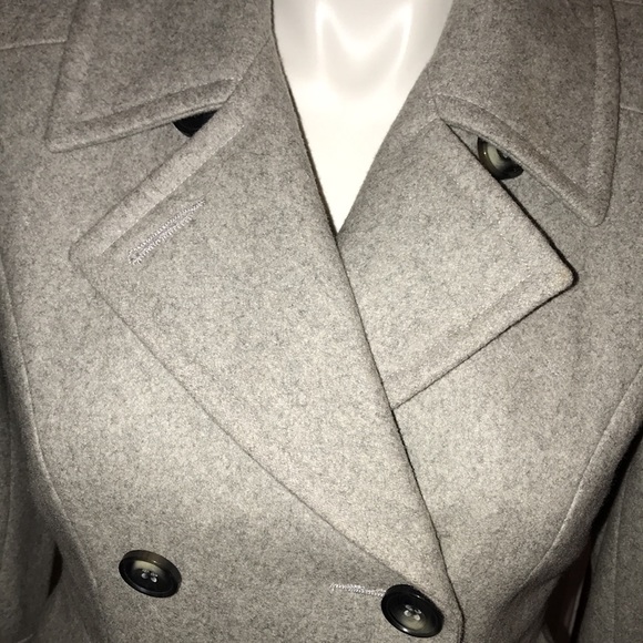 Coat - Picture 2 of 5